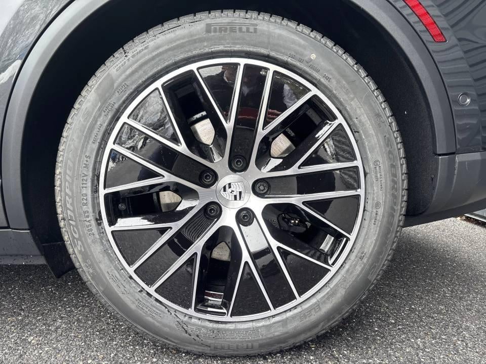 2026 Porsche Macan Electric 4 AWD