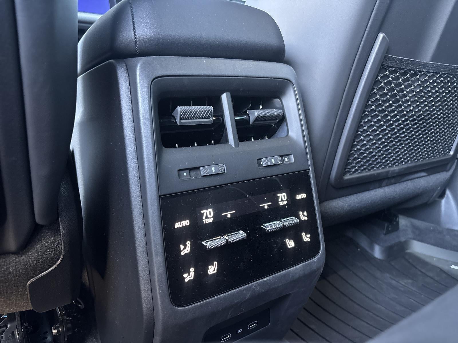 2026 Porsche Macan Electric 4 AWD