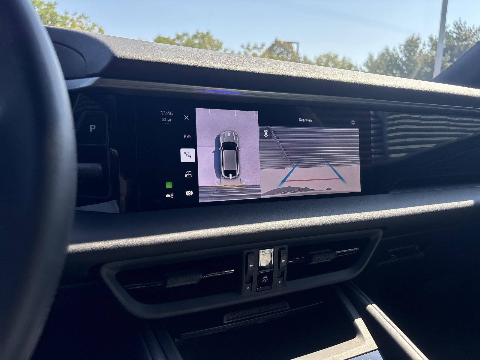 2025 Porsche Macan Electric RWD