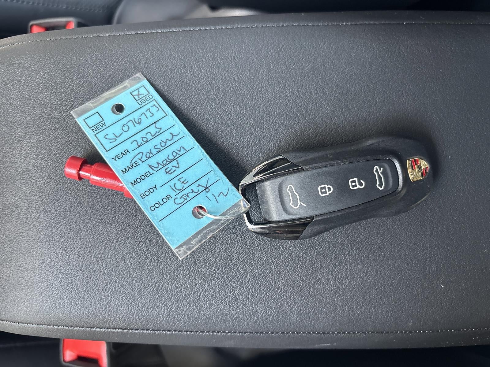 2025 Porsche Macan Electric RWD