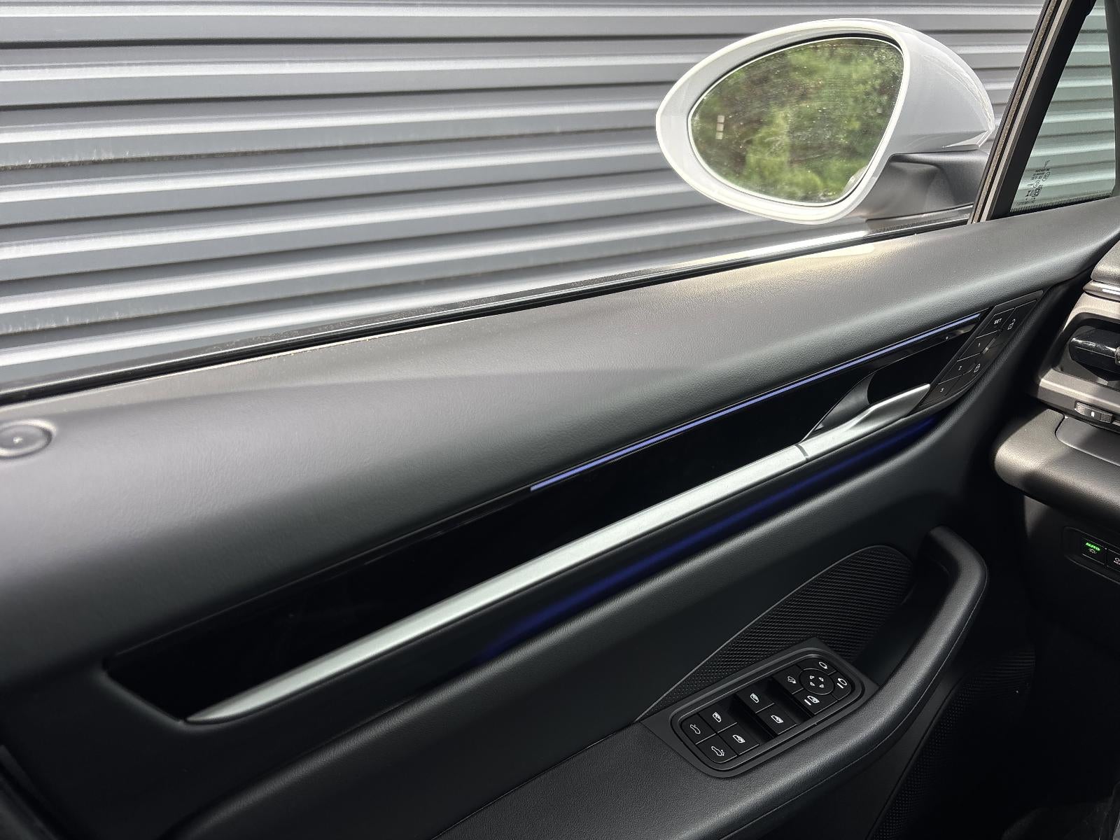 2025 Porsche Macan Electric RWD