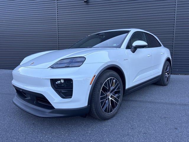 2025 Porsche Macan Electric RWD