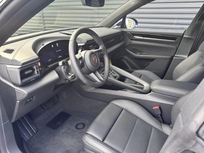 2025 Porsche Macan Electric RWD