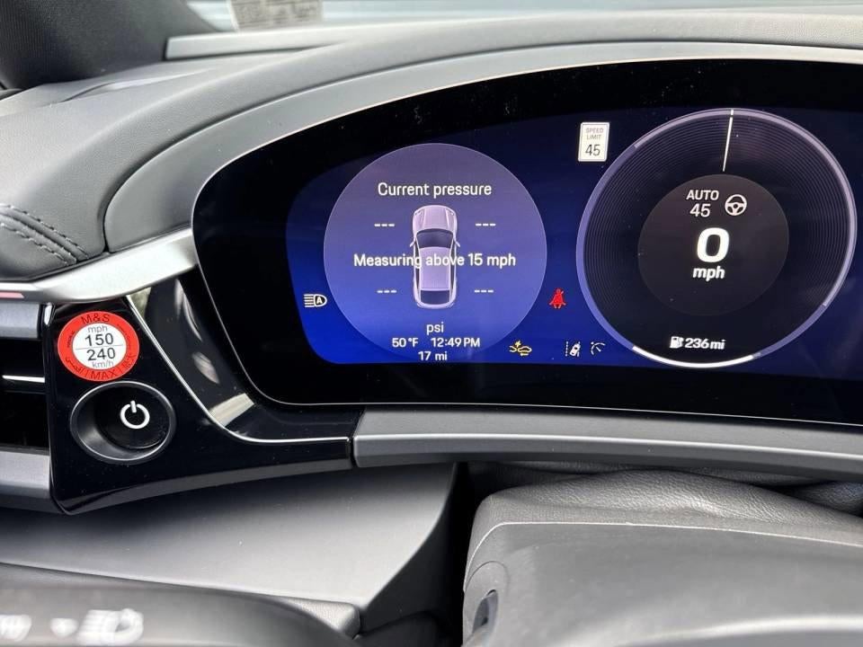 2025 Porsche Macan Electric RWD