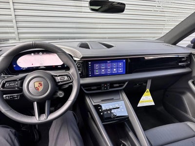 2025 Porsche Macan Electric RWD