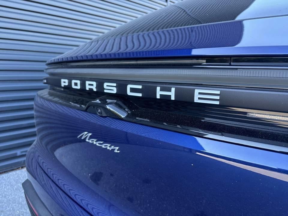 2025 Porsche Macan Electric RWD