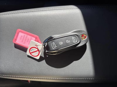 2025 Porsche Macan Electric RWD