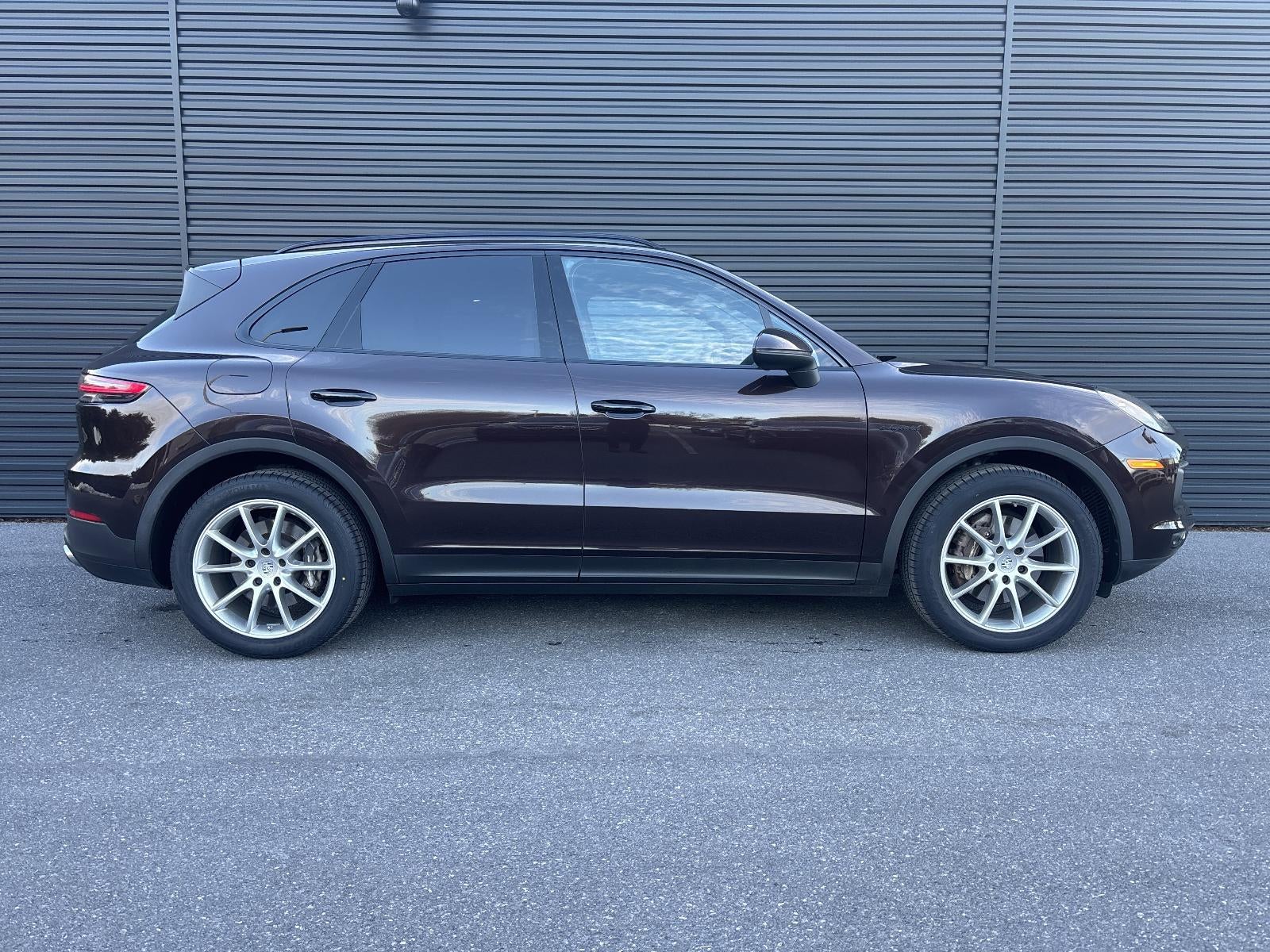 2022 Porsche Cayenne E-Hybrid AWD