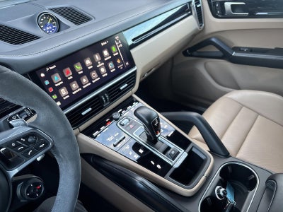 2022 Porsche Cayenne E-Hybrid AWD