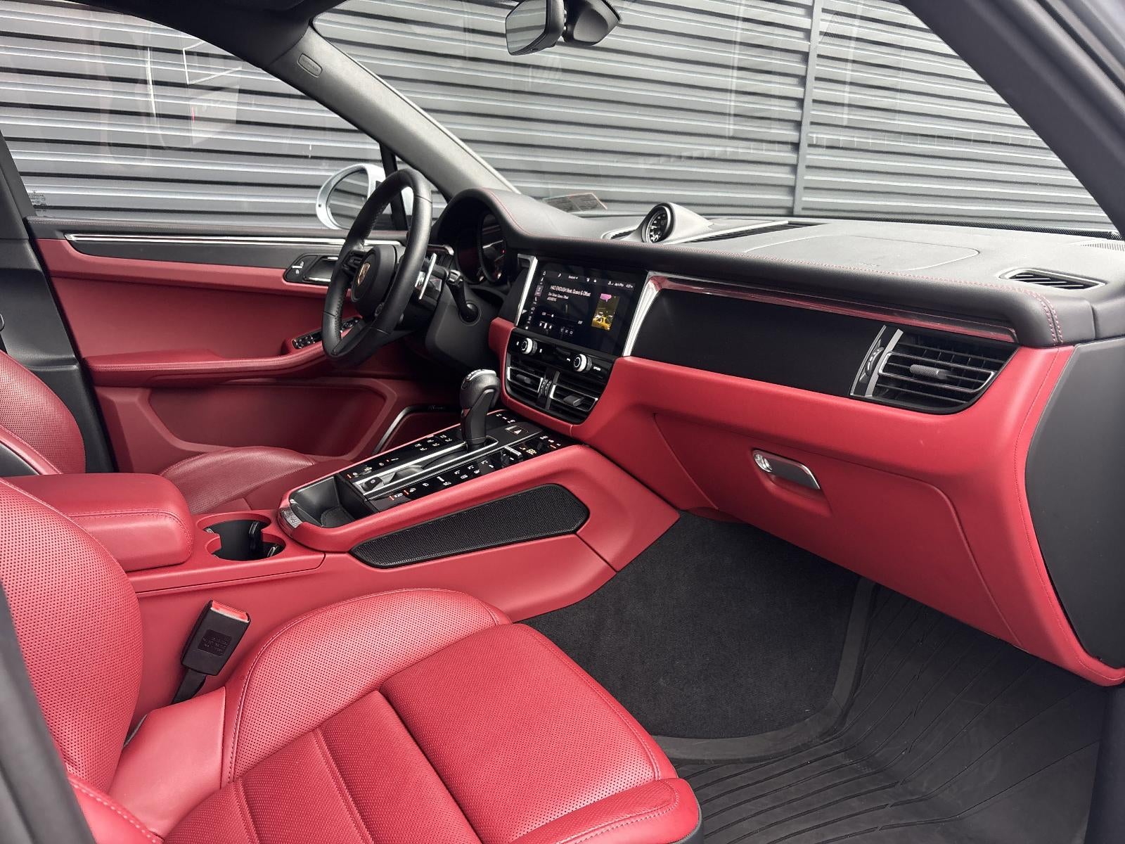 2025 Porsche Macan GTS AWD