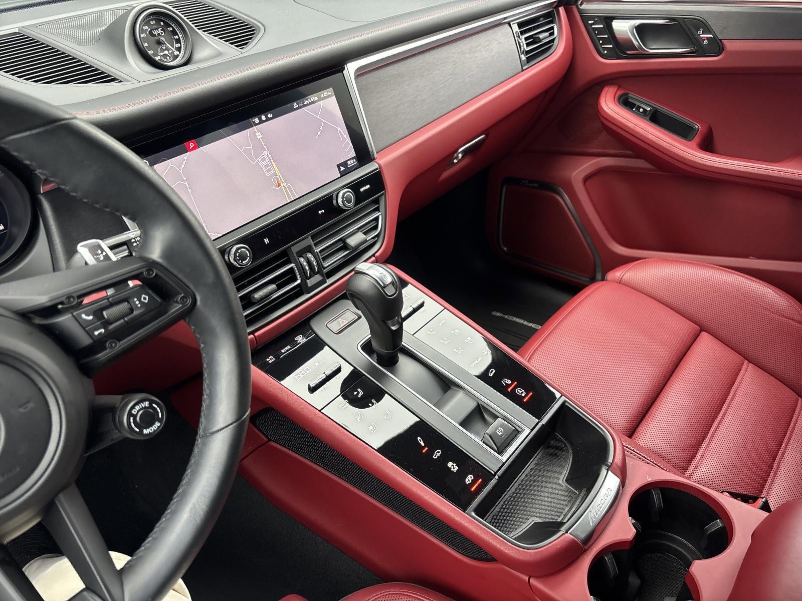 2025 Porsche Macan GTS AWD