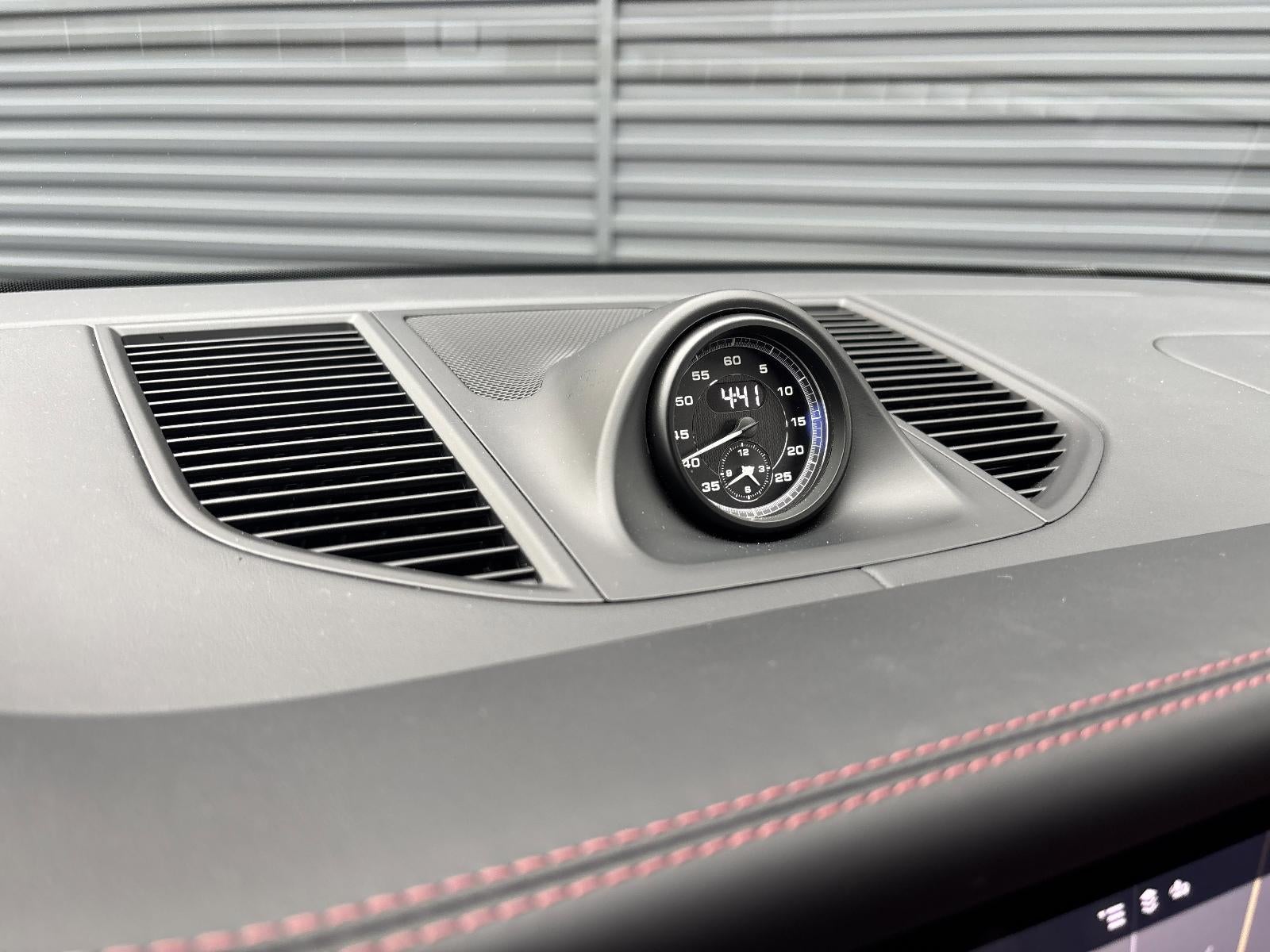 2025 Porsche Macan GTS AWD