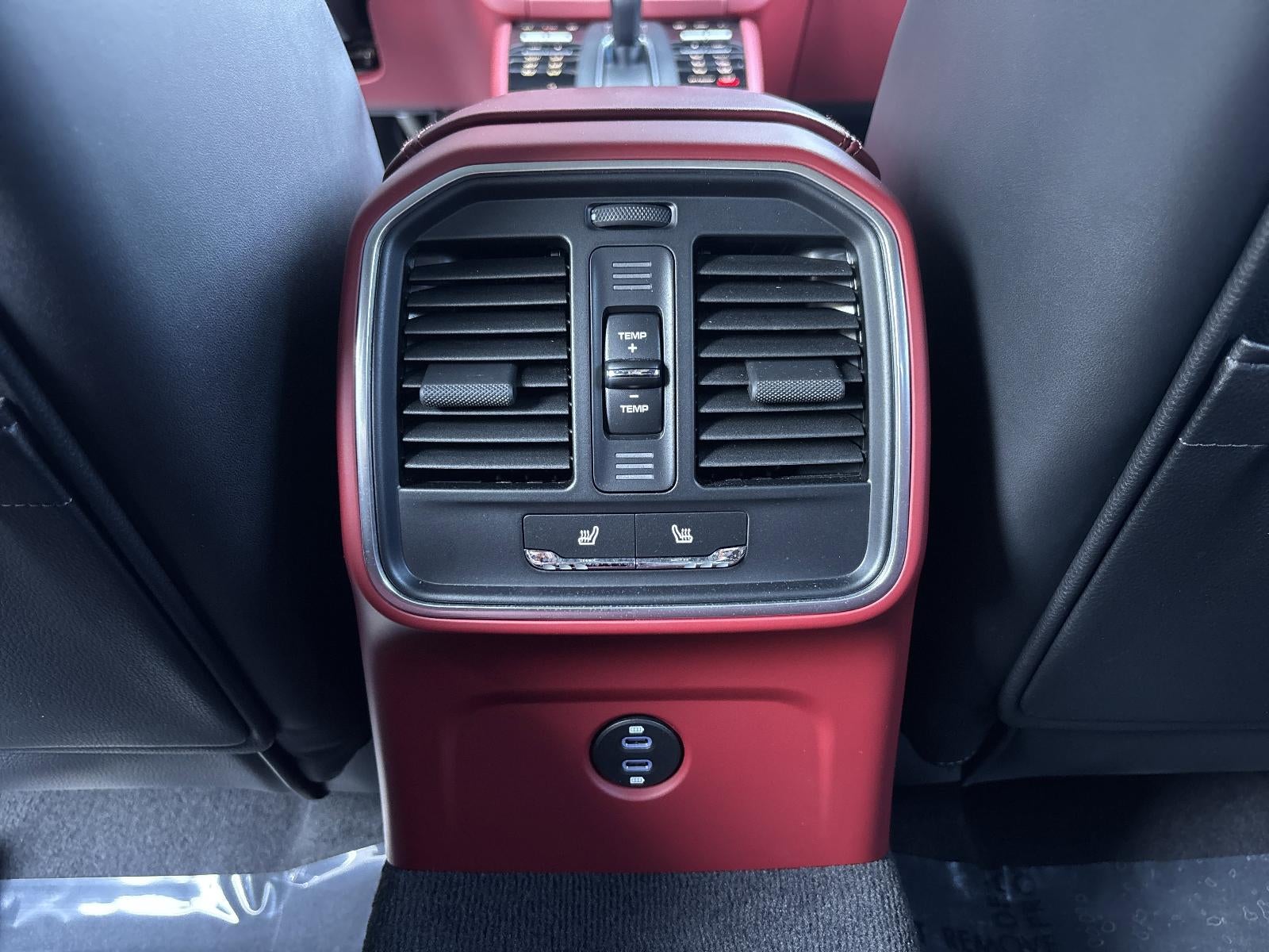 2025 Porsche Macan GTS AWD