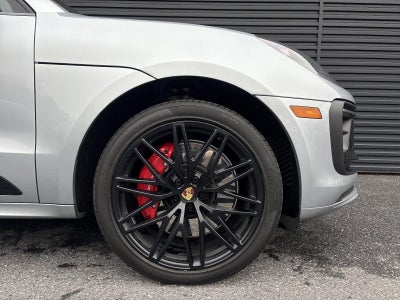 2025 Porsche Macan GTS AWD
