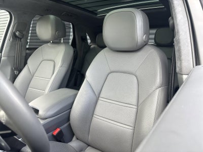 2022 Porsche Cayenne Turbo AWD