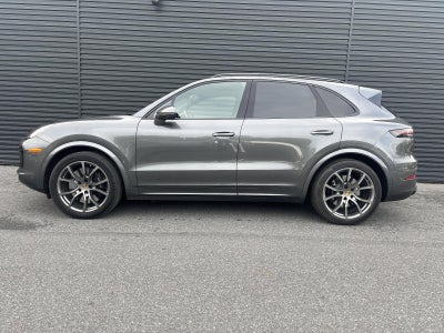2022 Porsche Cayenne Turbo AWD