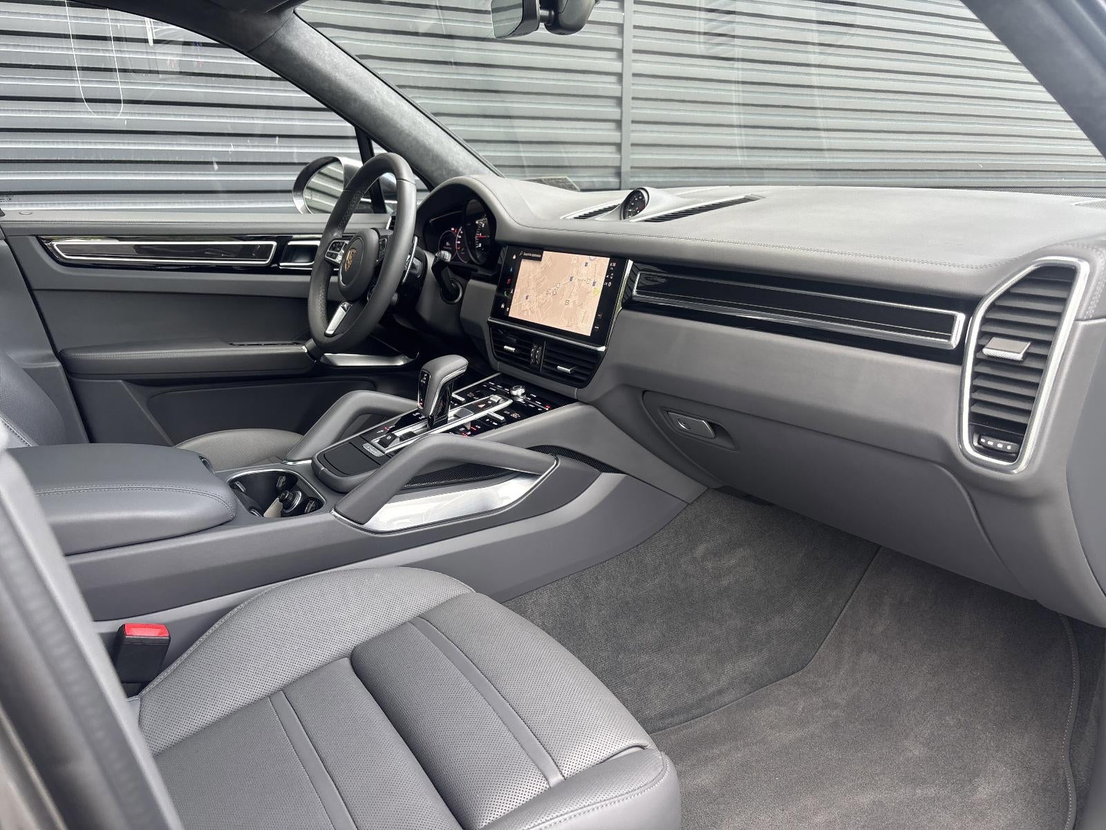 2022 Porsche Cayenne Turbo AWD