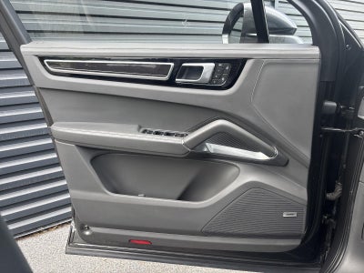 2022 Porsche Cayenne Turbo AWD