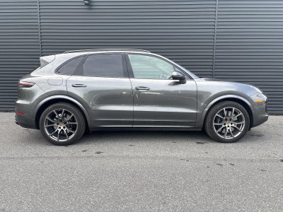 2022 Porsche Cayenne Turbo AWD