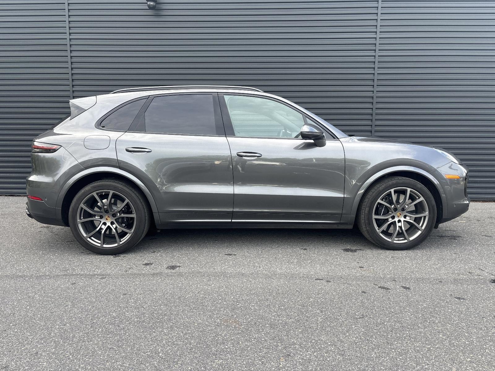 2022 Porsche Cayenne Turbo AWD