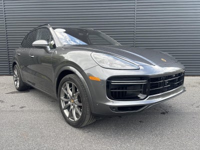 2022 Porsche Cayenne Turbo AWD