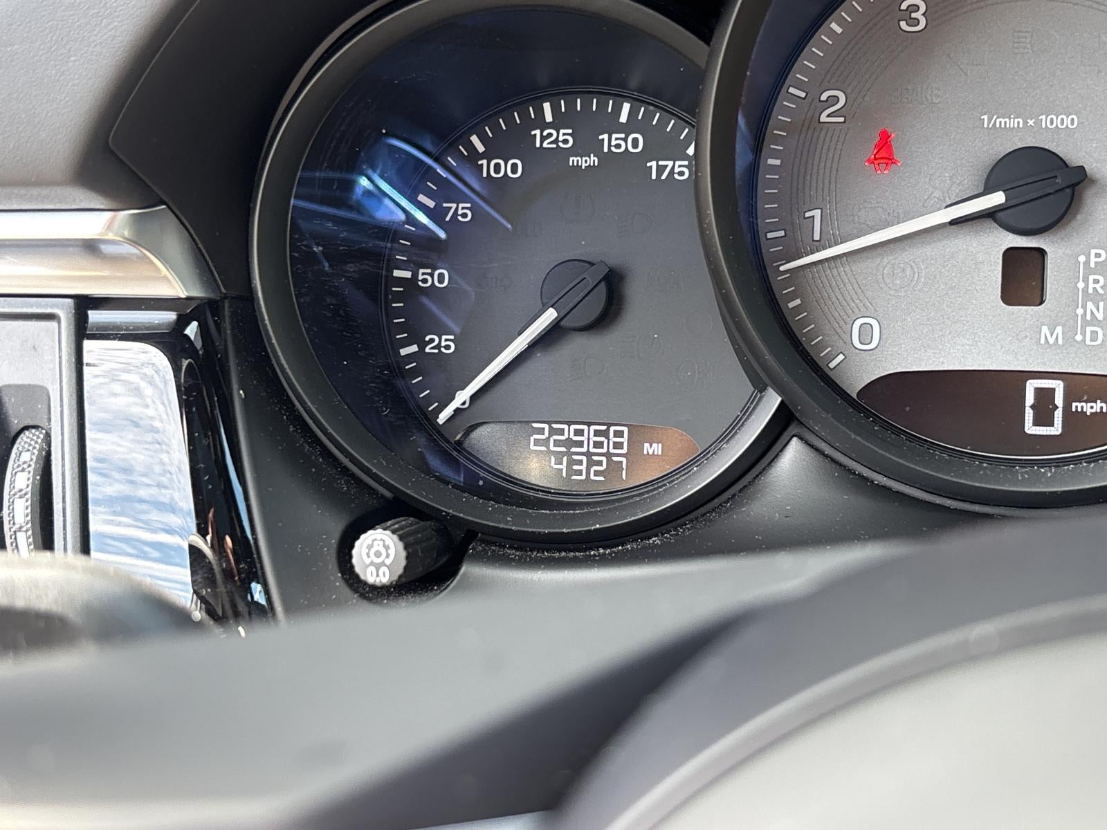 2023 Porsche Macan S AWD