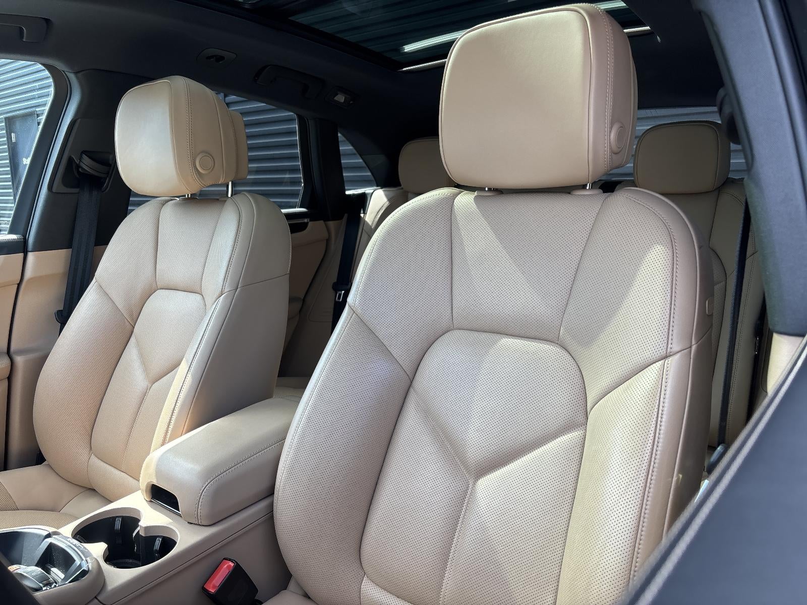2023 Porsche Macan S AWD