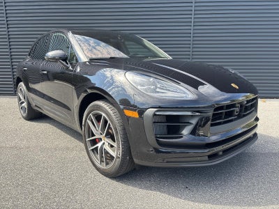 2023 Porsche Macan S AWD