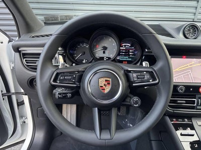 2025 Porsche Macan S AWD
