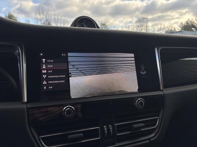 2024 Porsche Macan S AWD