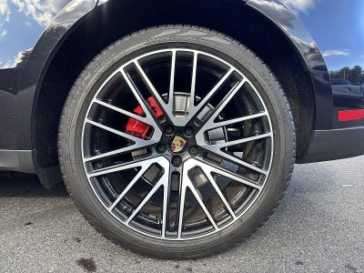 2024 Porsche Macan S AWD