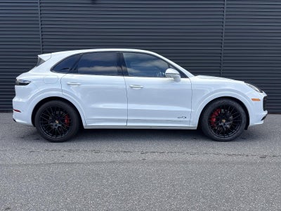 2022 Porsche Cayenne GTS AWD