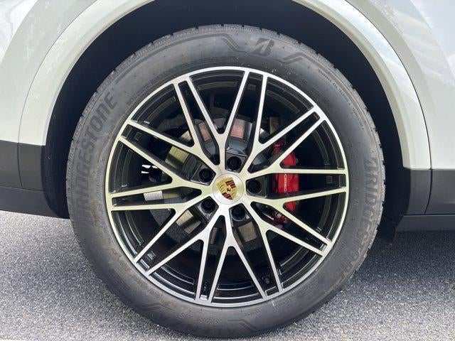 2024 Porsche Cayenne S AWD