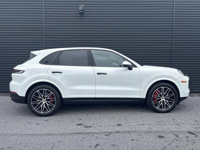 2024 Porsche Cayenne S AWD