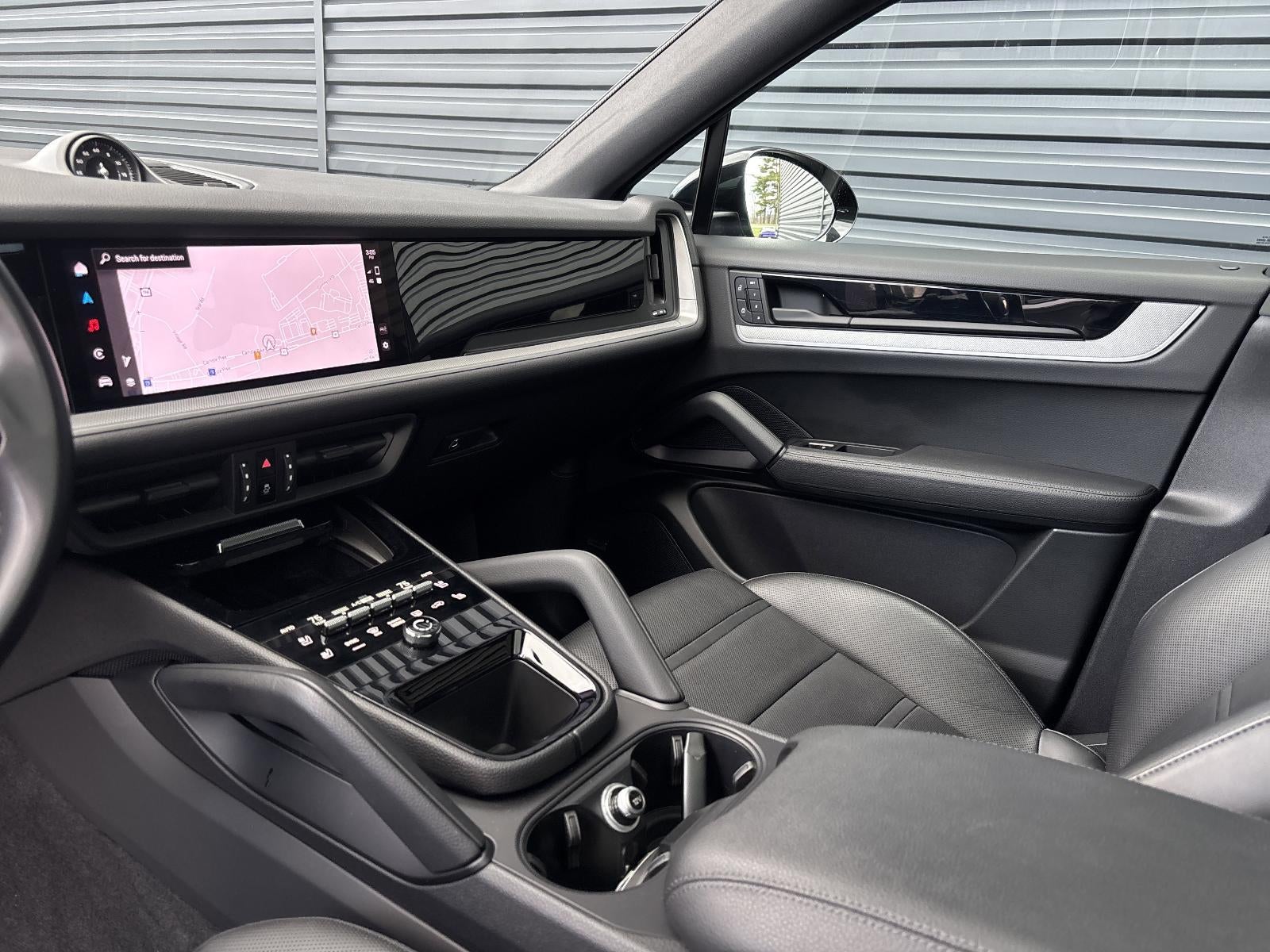 2024 Porsche Cayenne Coupe AWD