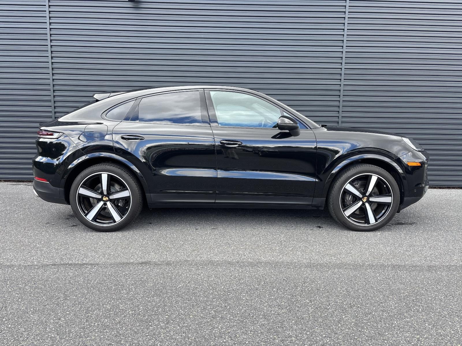 2024 Porsche Cayenne Coupe AWD