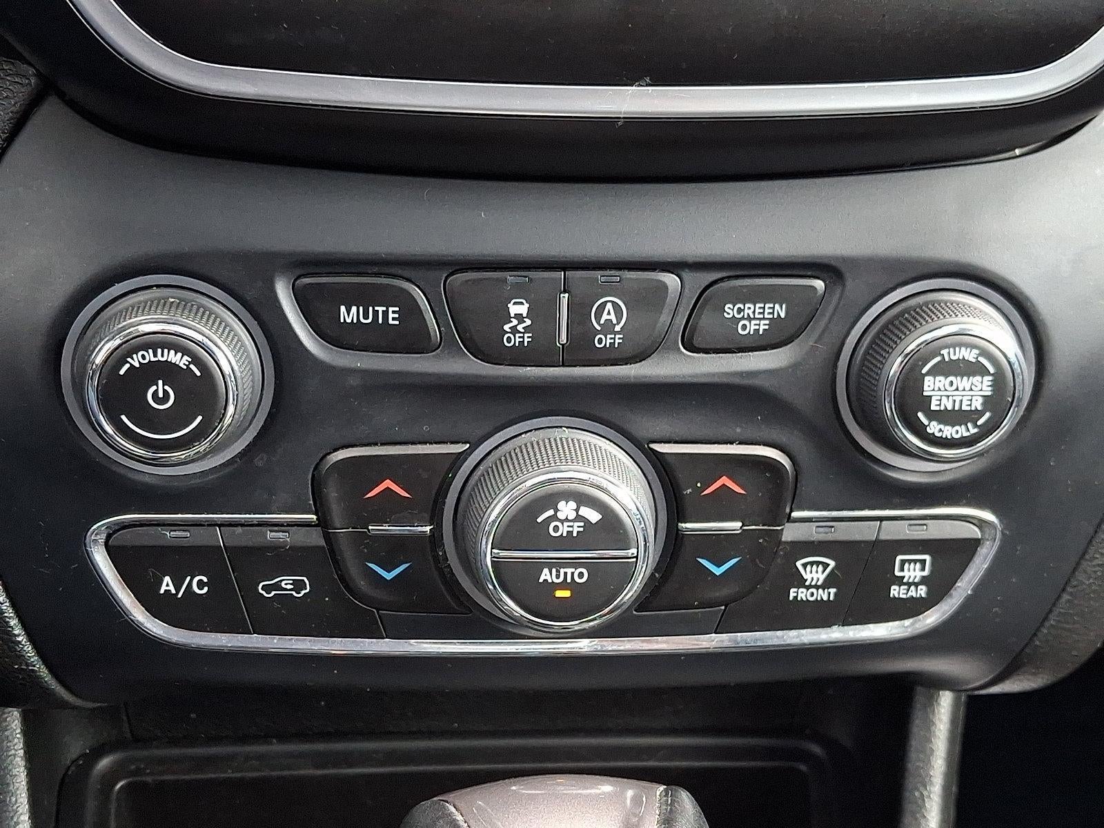 2022 Jeep Cherokee Latitude Lux 4x4