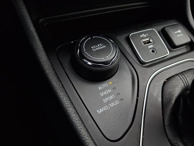 2022 Jeep Cherokee Latitude Lux 4x4