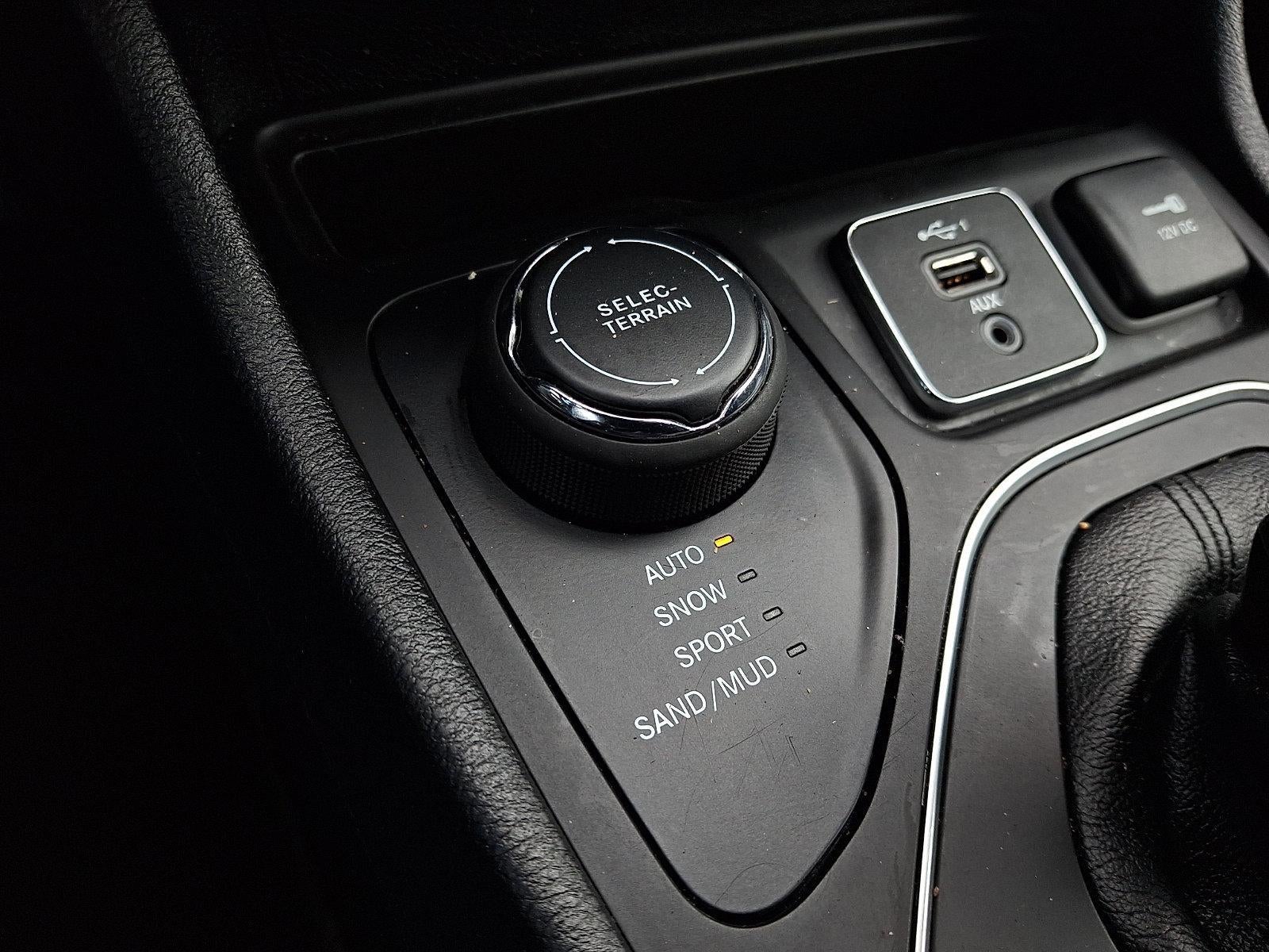 2022 Jeep Cherokee Latitude Lux 4x4