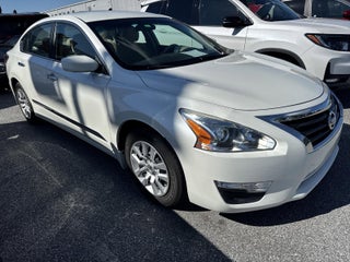 2014 Nissan Altima 4dr Sdn I4 2.5 S