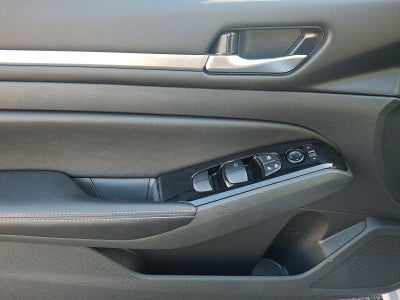 2024 Nissan Altima 2.5 SR AWD Sedan