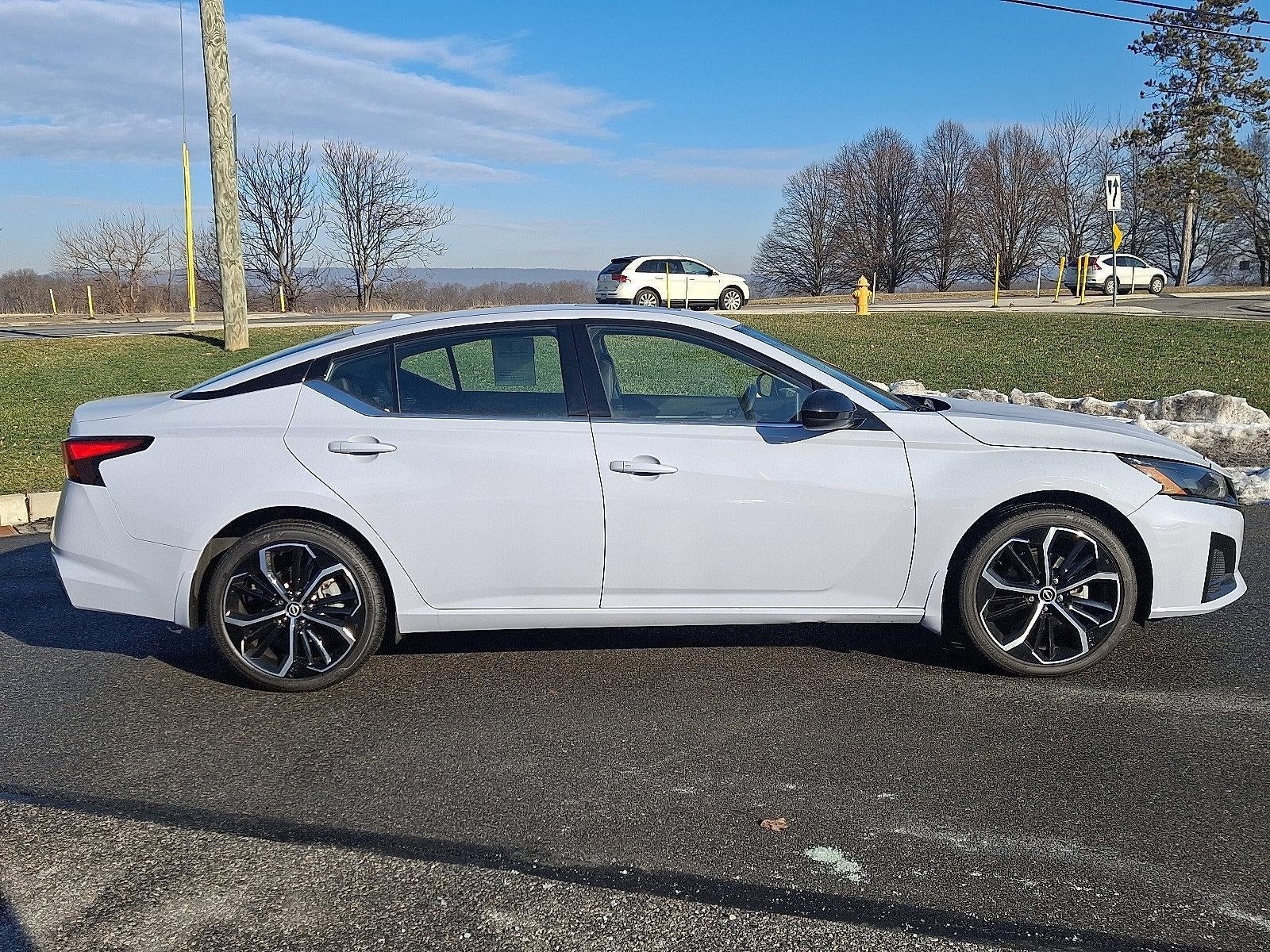 2024 Nissan Altima 2.5 SR AWD Sedan