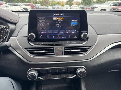 2023 Nissan Altima SR