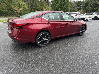 2023 Nissan Altima SR