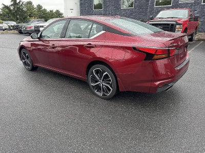 2023 Nissan Altima SR