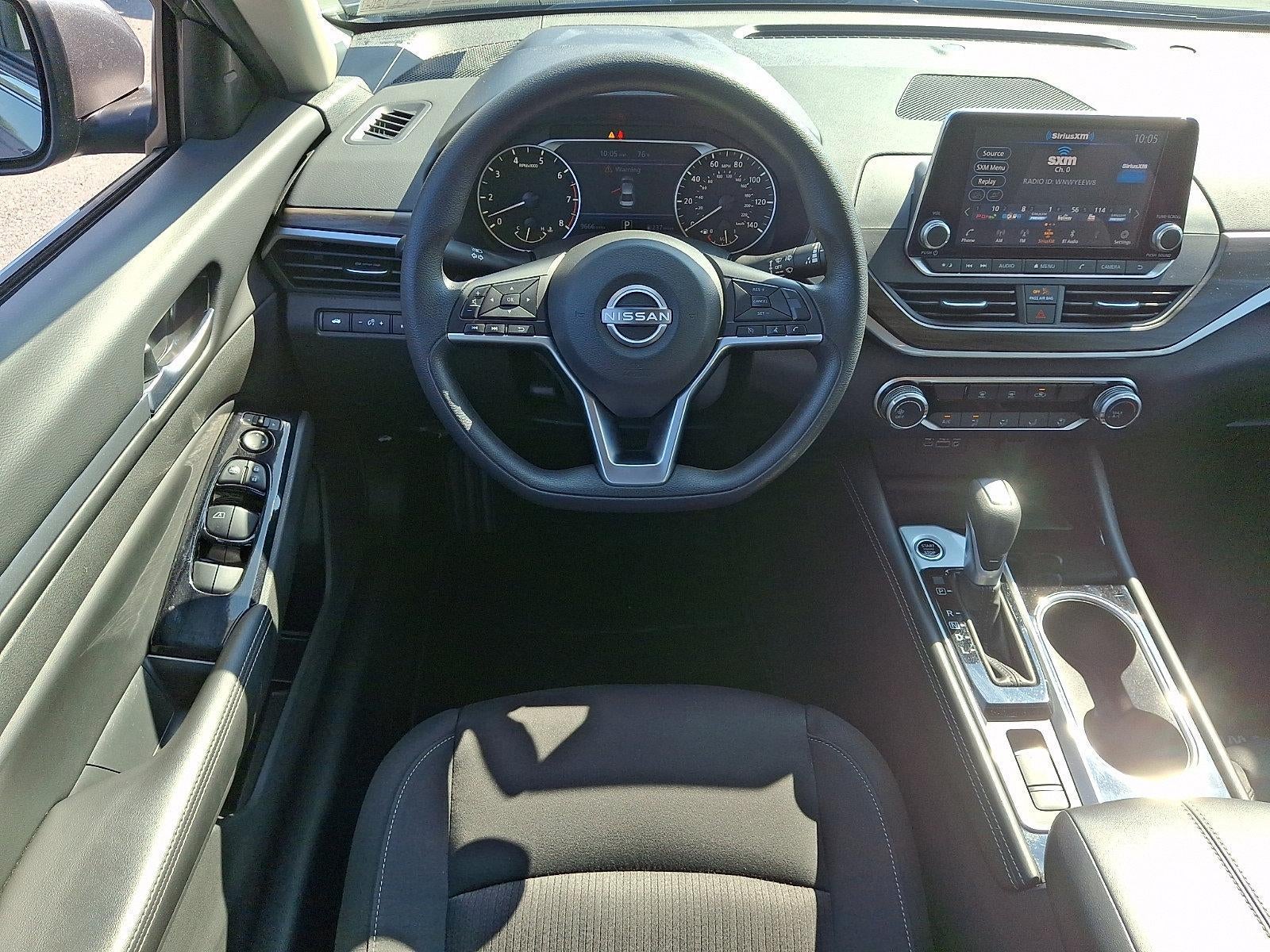 2023 Nissan Altima SV