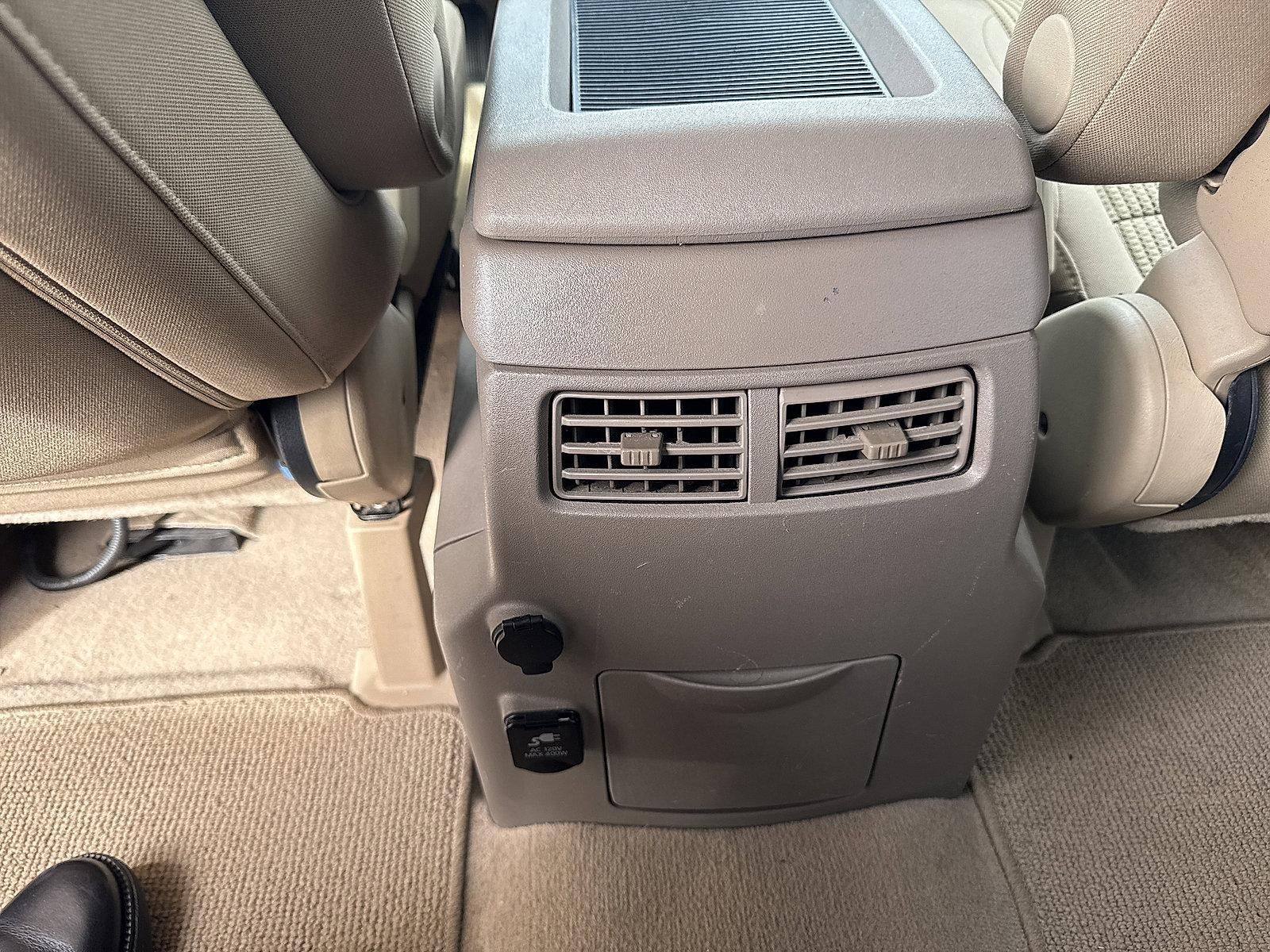 2014 Nissan Titan 4WD Crew Cab Short Bed SV
