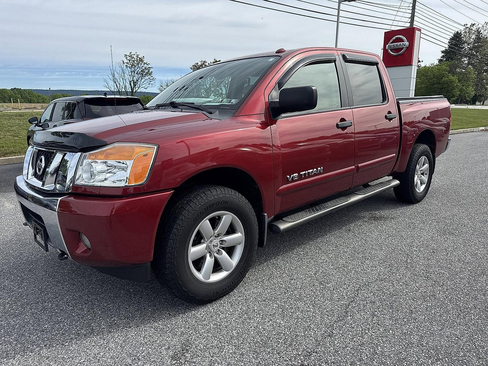 2014 Nissan Titan 4WD Crew Cab Short Bed SV