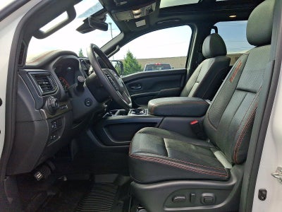 2024 Nissan TITAN Crew Cab PRO-4X®