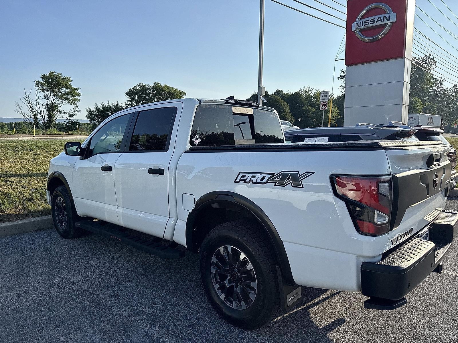 2024 Nissan TITAN Crew Cab PRO-4X®